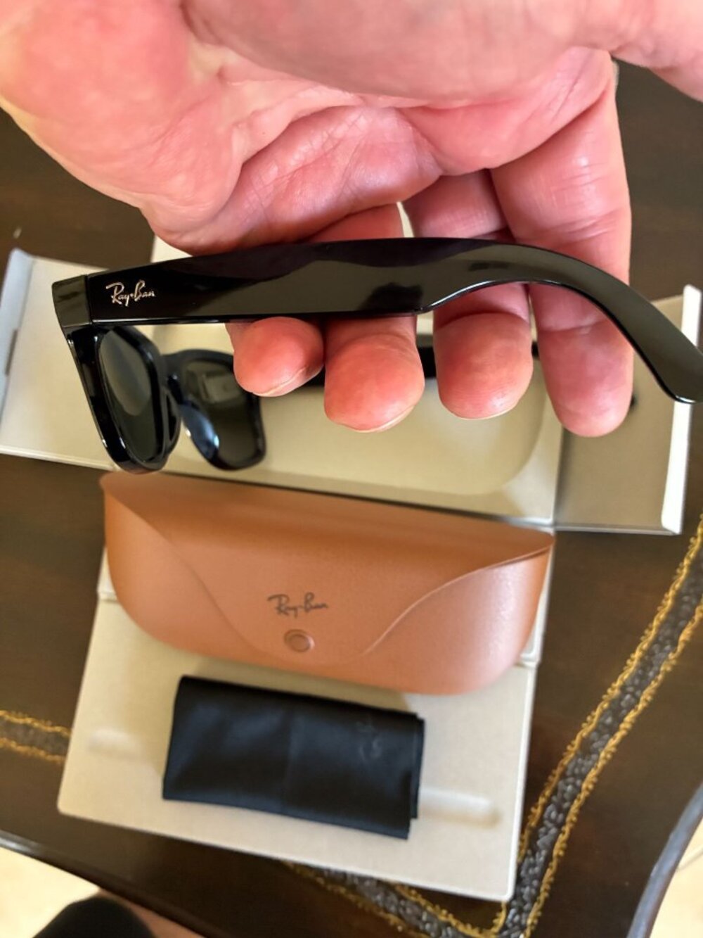 Genuine Ray-Ban Meta Wayfarer Gen1 Smart Glasses RW4006 Shiny Black G15 Green - Picture 6 of 13